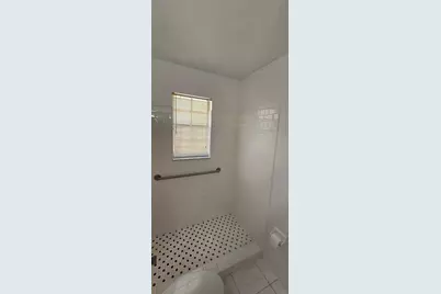 1922 Tropic Bay Court, Orlando, FL 32807 - Photo 16
