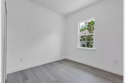 1306 East Parkway, Deland, FL 32724 - Photo 16
