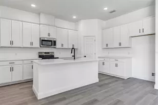 1306 East Pkwy, Deland, FL 32724 - Photo 6