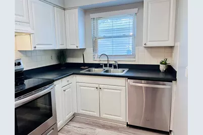 4516 W Paxton Avenue, Tampa, FL 33611 - Photo 6