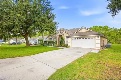 566 Montana Avenue, Davenport, FL 33897 - Photo 2
