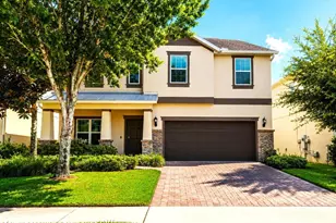745 Marsh Reed Dr W, Winter Garden, FL 34787 - Photo 2