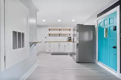 2183 Crandon Avenue, Winter Park, FL 32789 - Photo 2