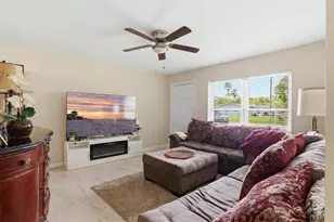 4915 Pine Needle Dr, Orlando, FL 32808 - Photo 2