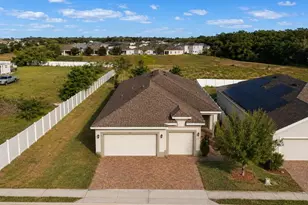 179 Blue Cypress Dr, Davenport, FL 33837 - Photo 4