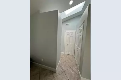 7357 Spring Villas Cir, Orlando, FL 32819 - Photo 14