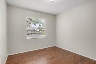 3329 Fox Ridge Dr, Winter Haven, FL 33884 - Photo 16