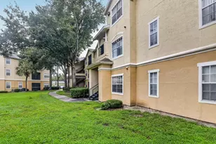 2674 Robert Trent Jones Dr, Orlando, FL 32835 - Photo 30