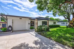 8532 Kumquat Ave, Seminole, FL 33777 - Photo 40
