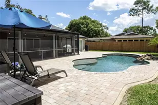 718 Fox Valley Dr, Longwood, FL 32779 - Photo 4