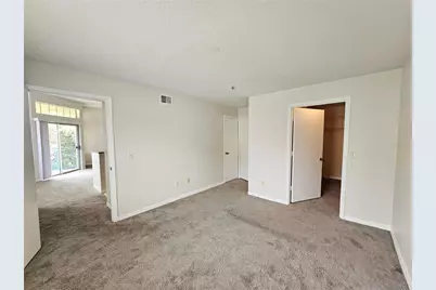 7230 Westpointe Boulevard #1232, Orlando, FL 32835 - Photo 12