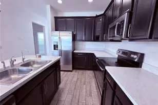 253 Luxmore Rd, Groveland, FL 34736 - Photo 20