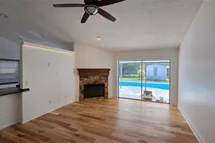 211 N Cervidae Dr, Apopka, FL 32703 - Photo 2