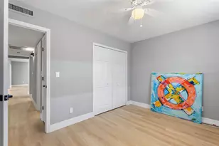 3926 Helena St NE, Saint Petersburg, FL 33703 - Photo 26