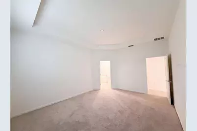 721 Tundra Loop, Groveland, FL 34736 - Photo 4