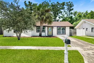 2264 Winchester Dr, Dunedin, FL 34698 - Photo 1