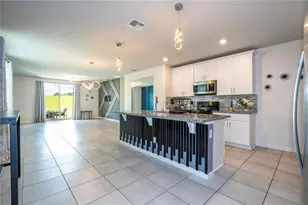 3260 Bella Vista Dr, Davenport, FL 33897 - Photo 10