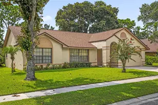 3044 Crested Cir, Orlando, FL 32837 - Photo 4
