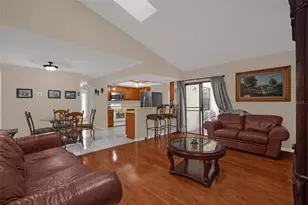 3044 Crested Cir, Orlando, FL 32837 - Photo 10