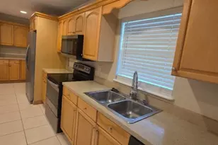 7670 Stratford Blvd, Orlando, FL 32807 - Photo 8