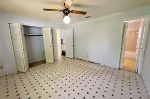 762 Kings Cove Ct, Orlando, FL 32807 - Photo 10