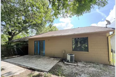 762 Kings Cove Court, Orlando, FL 32807 - Photo 14