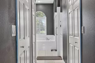 8920 Bridgeport Bay Cir, Mount Dora, FL 32757 - Photo 24