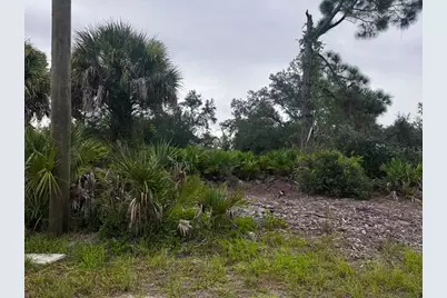 17459 Plains Avenue, Port Charlotte, FL 33948 - Photo 2