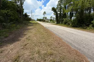 17425 Edgewater Dr, Port Charlotte, FL 33948 - Photo 1