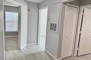 5475 Vineland Rd, Orlando, FL 32811 - Photo 10