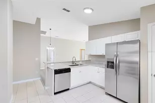 139 Ridgebrook Ct, Davenport, FL 33896 - Photo 4