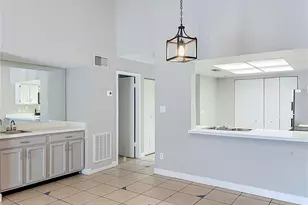 4370 White Pine Ave, Orlando, FL 32811 - Photo 10