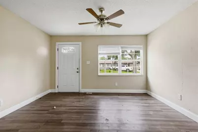 4788 Pleasant Valley Court, Orlando, FL 32811 - Photo 8