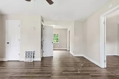 4788 Pleasant Valley Court, Orlando, FL 32811 - Photo 10