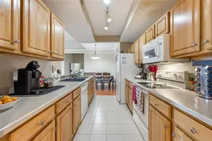 12307 Lantana Park Ln, Orlando, FL 32837 - Photo 10
