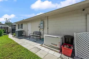 145 Mayfair Ct, Sanford, FL 32771 - Photo 14