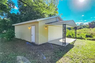 400 Pennsylvania Ave, Fruitland Park, FL 34731 - Photo 30