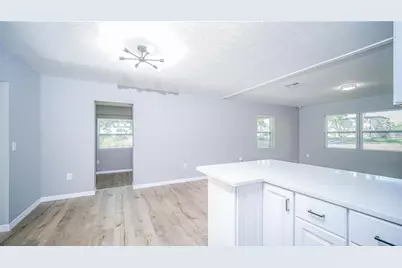400 Pennsylvania Avenue, Fruitland Park, FL 34731 - Photo 10