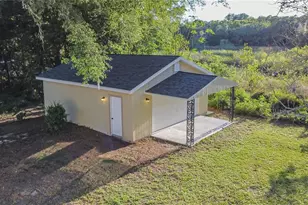400 Pennsylvania Ave, Fruitland Park, FL 34731 - Photo 6