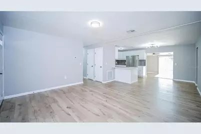400 Pennsylvania Avenue, Fruitland Park, FL 34731 - Photo 8