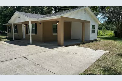 400 Pennsylvania Avenue, Fruitland Park, FL 34731 - Photo 1
