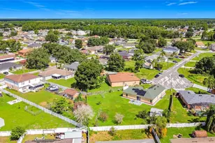 1014 Deddington Pl, Kissimmee, FL 34758 - Photo 36