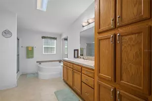 12251 SE 66th Pl, Morriston, FL 32668 - Photo 10