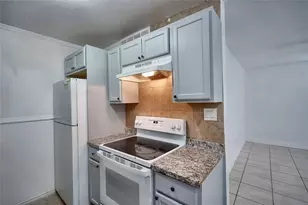 5625 Bryson Dr, Orlando, FL 32818 - Photo 8
