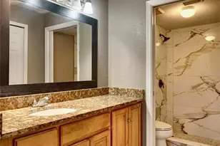 13815 Fairway Island Dr, Orlando, FL 32837 - Photo 8