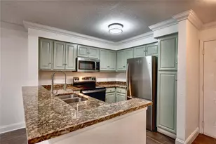 13815 Fairway Island Dr, Orlando, FL 32837 - Photo 4