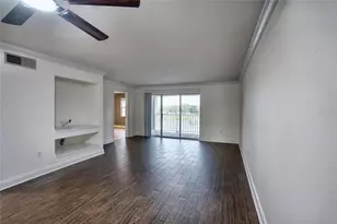 13815 Fairway Island Dr, Orlando, FL 32837 - Photo 2