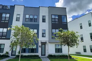 2362 Addalia Aly, Orlando, FL 32804 - Photo 2