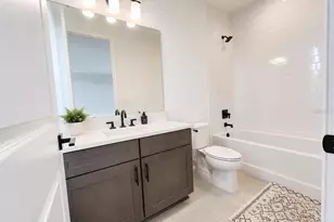 2362 Addalia Aly, Orlando, FL 32804 - Photo 40