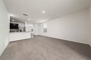 2667 Swooping Sparrow Dr, Saint Cloud, FL 34771 - Photo 6